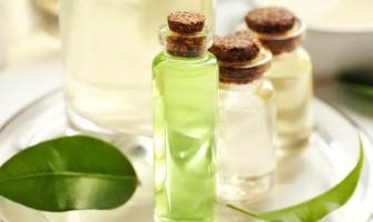 Ways to Use Tea Tree Essential Oil for Hair Growth